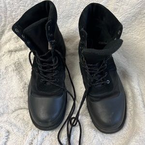 Closet Cleanout ! Hunter Men’s Black Hiking Boots - Size 10